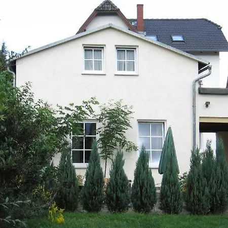 Kirsten-ferienwohnungen Apartment